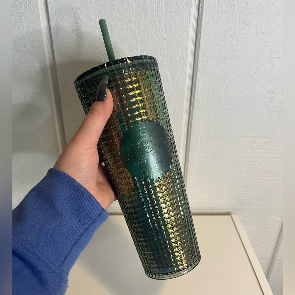 💚Holographic Green Square Studded Starbucks Tumbler💚